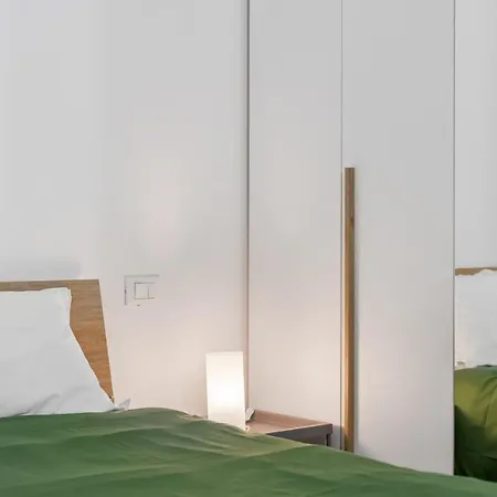 Apartment Staurenghi Flora - Affitti Brevi Italia